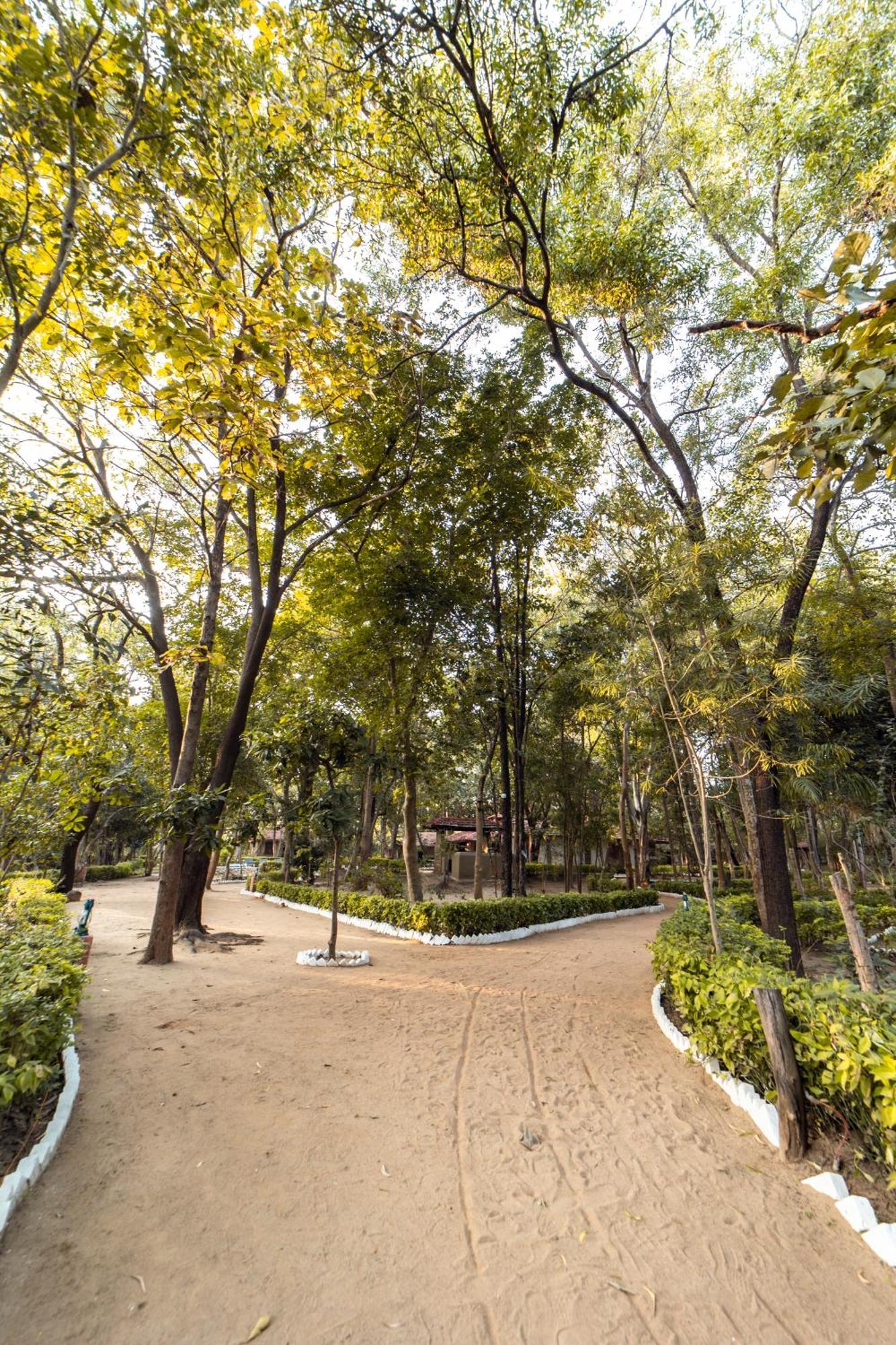 Tiger Trails Resort Tala  Екстер'єр фото